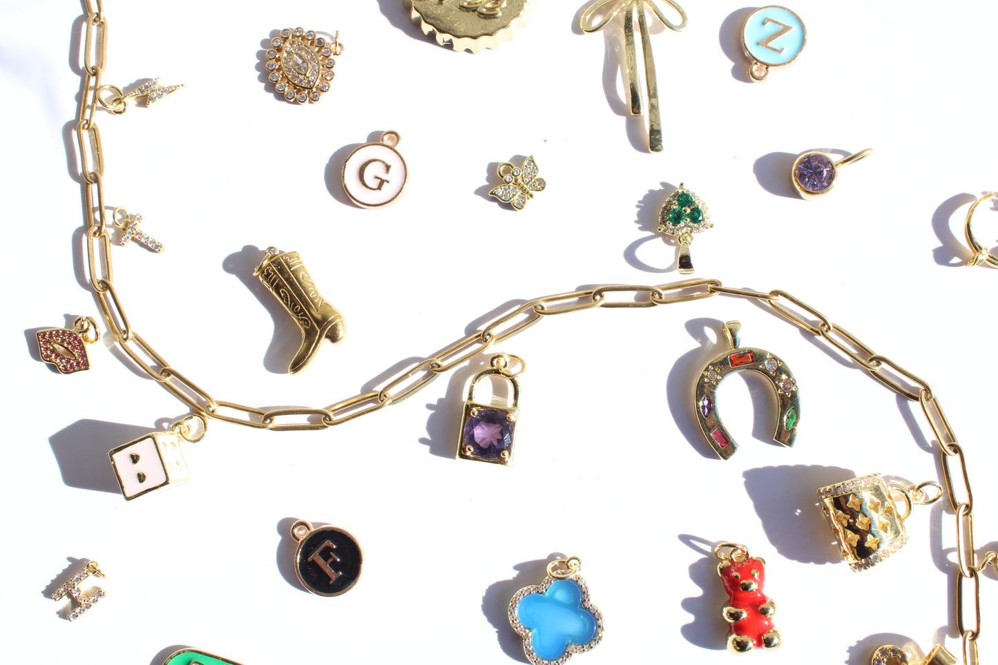 In-Store Charm Bar Experience