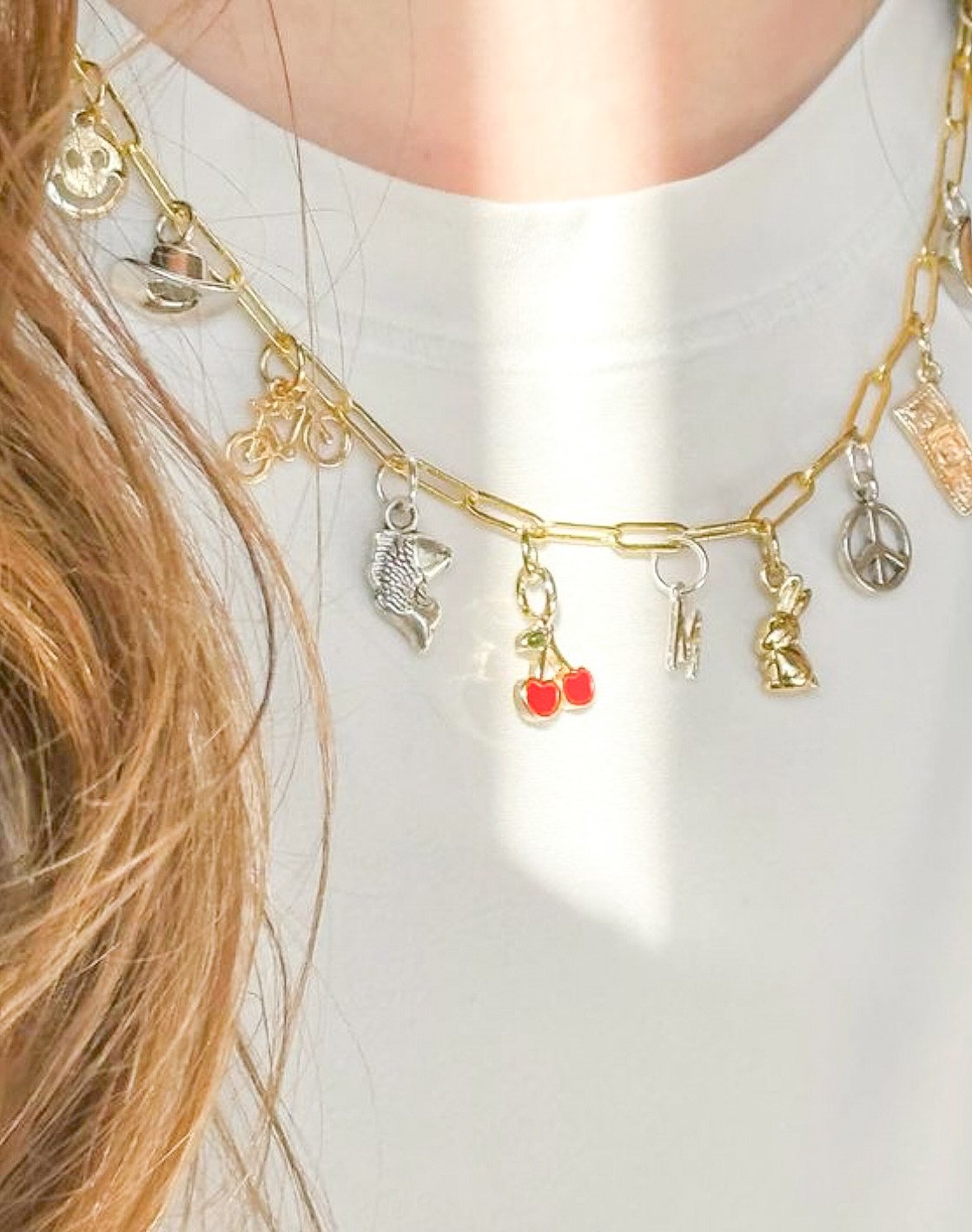 In-Store Charm Bar Experience