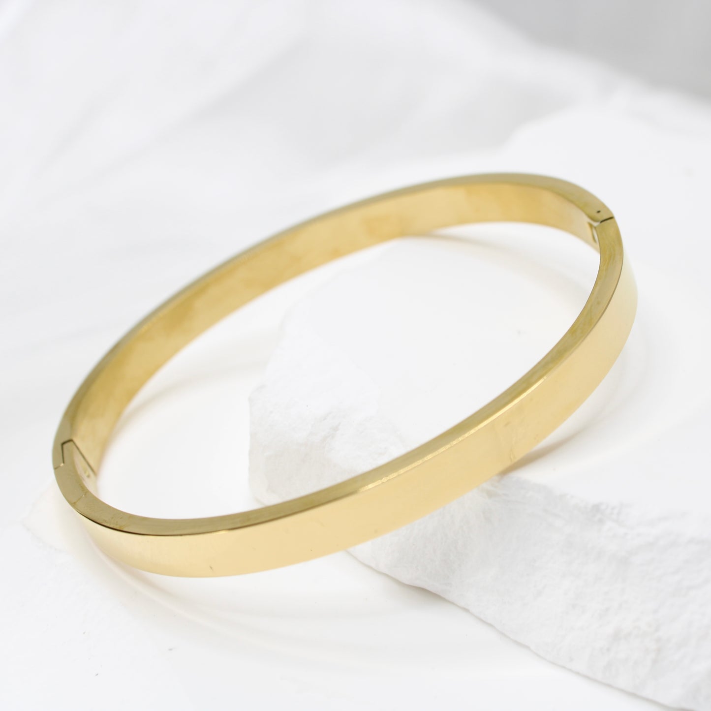 Lux Thick Simple Bangle