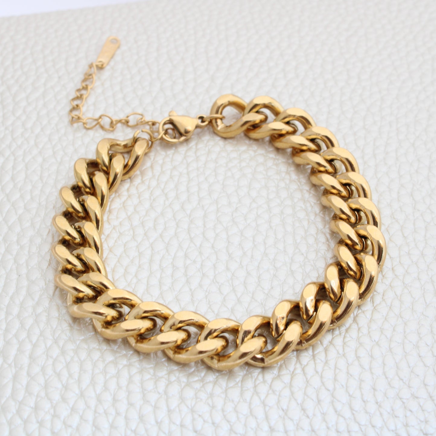 XL Cuban Link Bracelet