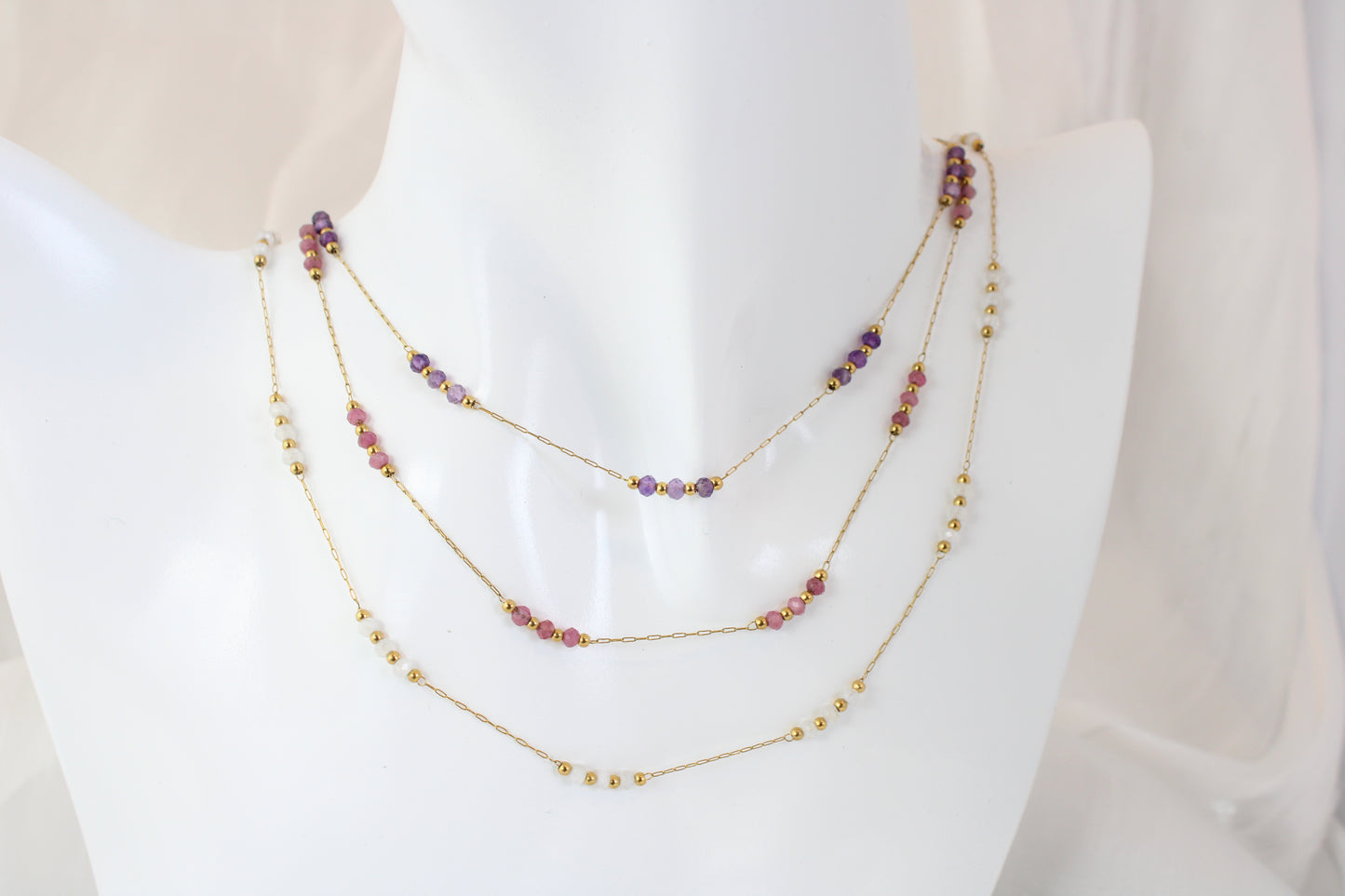 Elegant Round Stone Beaded Chain Necklace