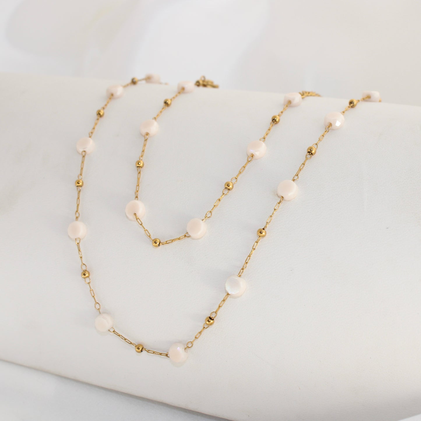 White Flat Bead Chain Set