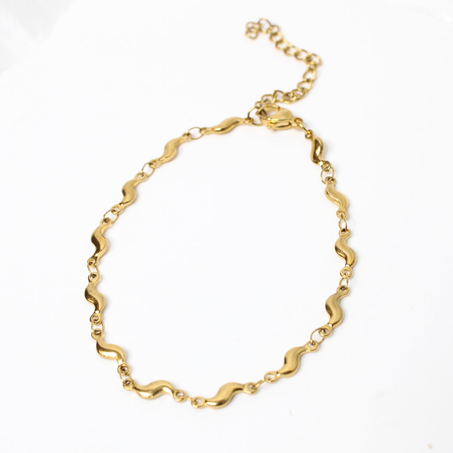 S chain necklace