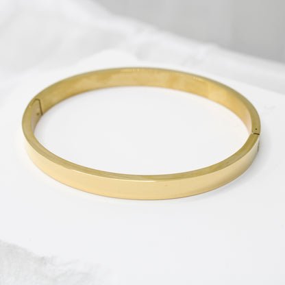 Lux Thick Simple Bangle