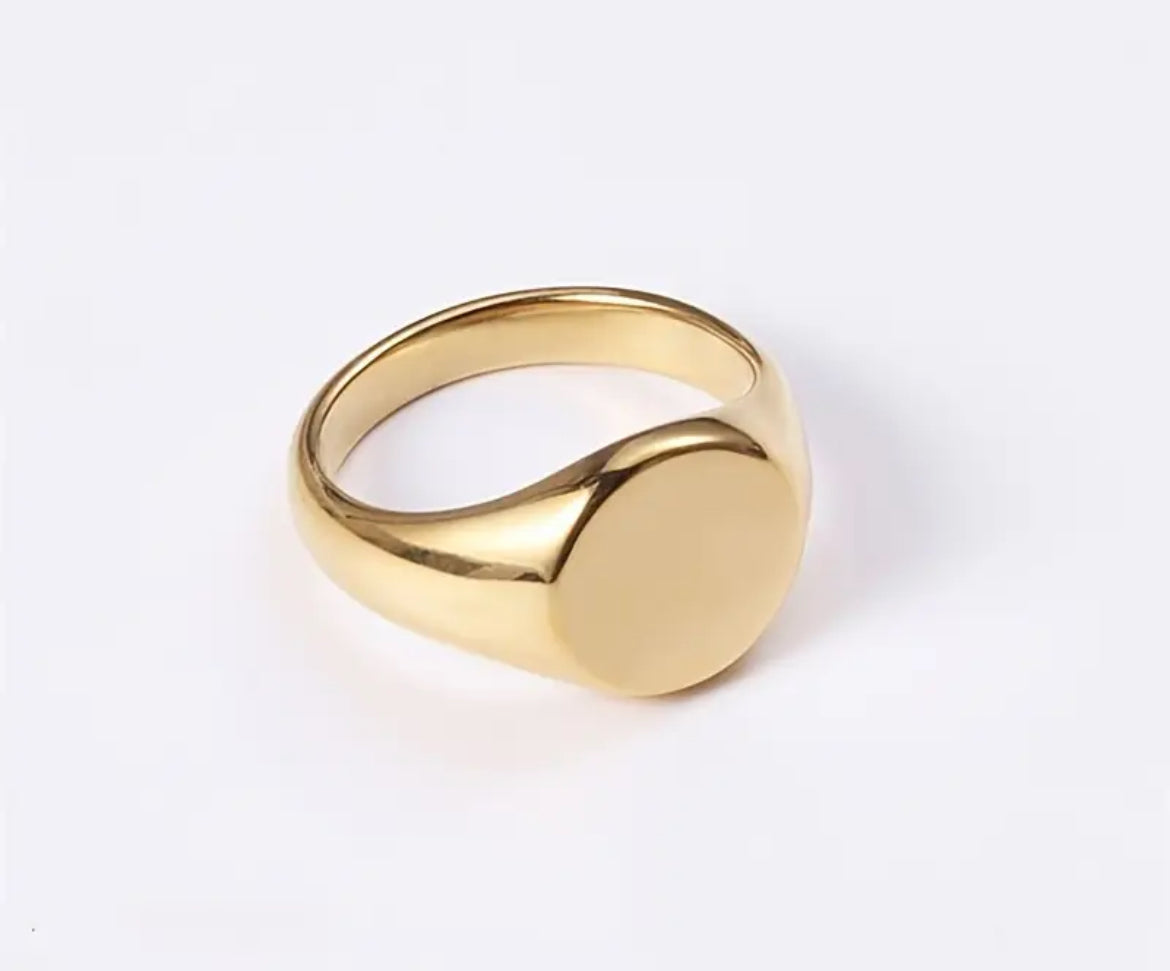 Round Minimalist Ring