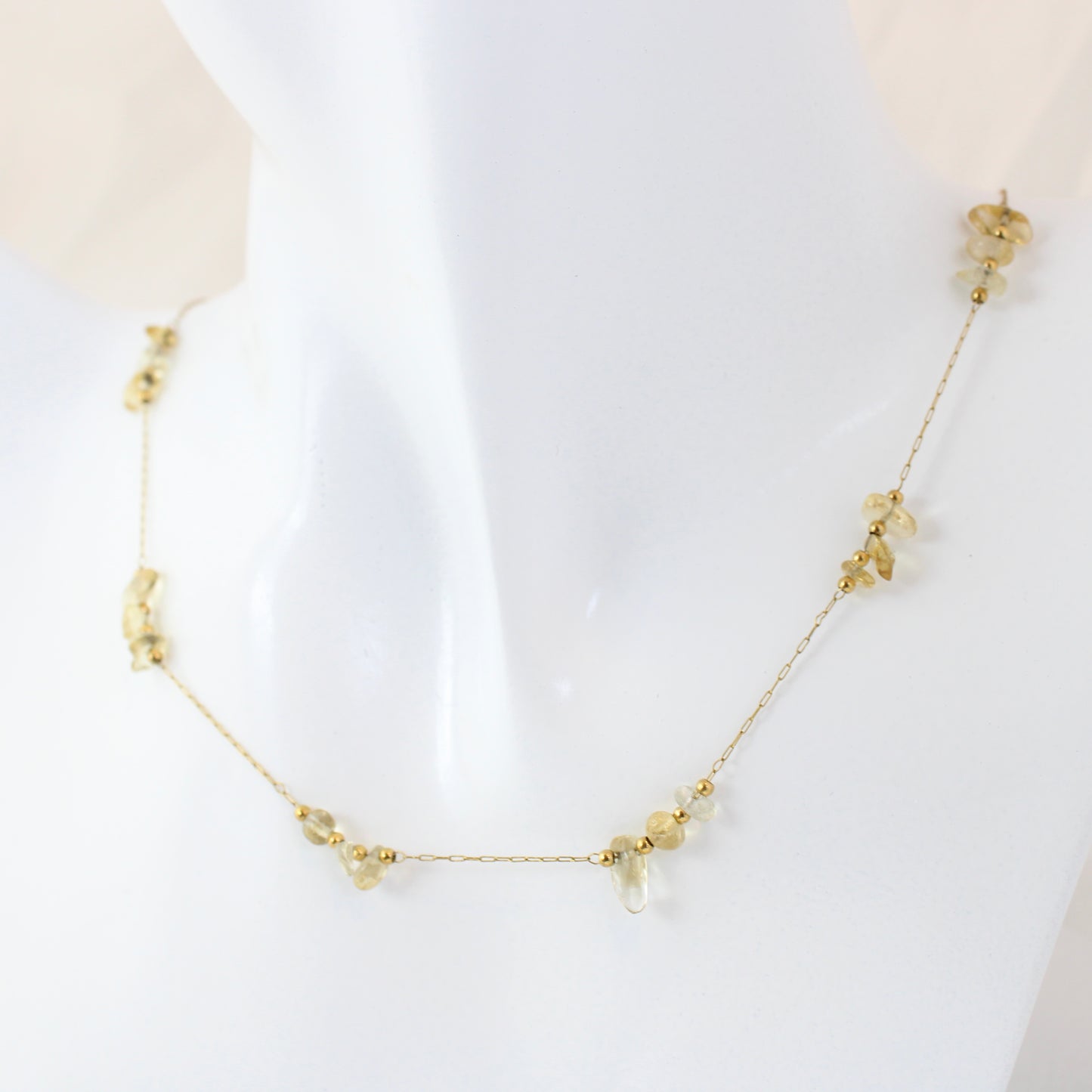 Irregular Stone Dainty Necklace