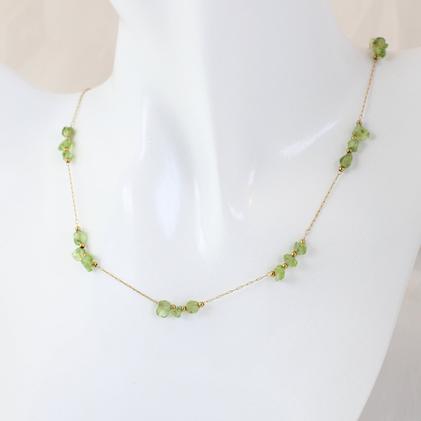 Irregular Stone Dainty Necklace