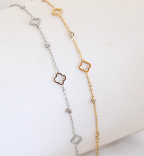 Luxe Hollow Clover Bracelet