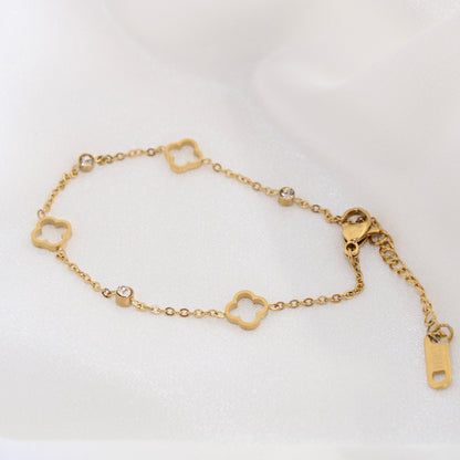 Luxe Hollow Clover Bracelet