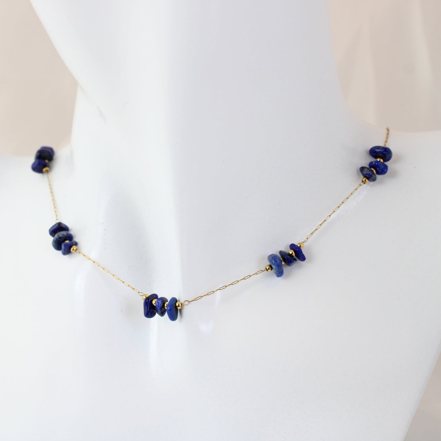 Irregular Stone Dainty Necklace