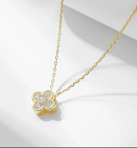 Crystal 4 Leaf Clover Necklace