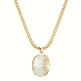 White Sun Shell Pendant Necklace