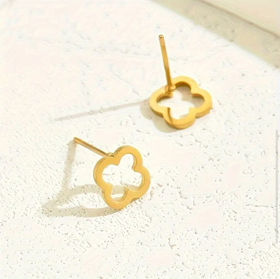 Hollow Clover Stud Earrings