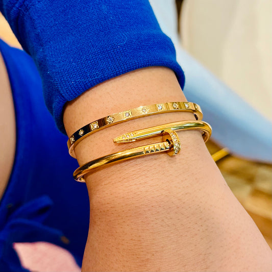 Luxe Nail Shaped Bangle