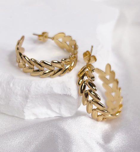 Hollow Leaf Hoops