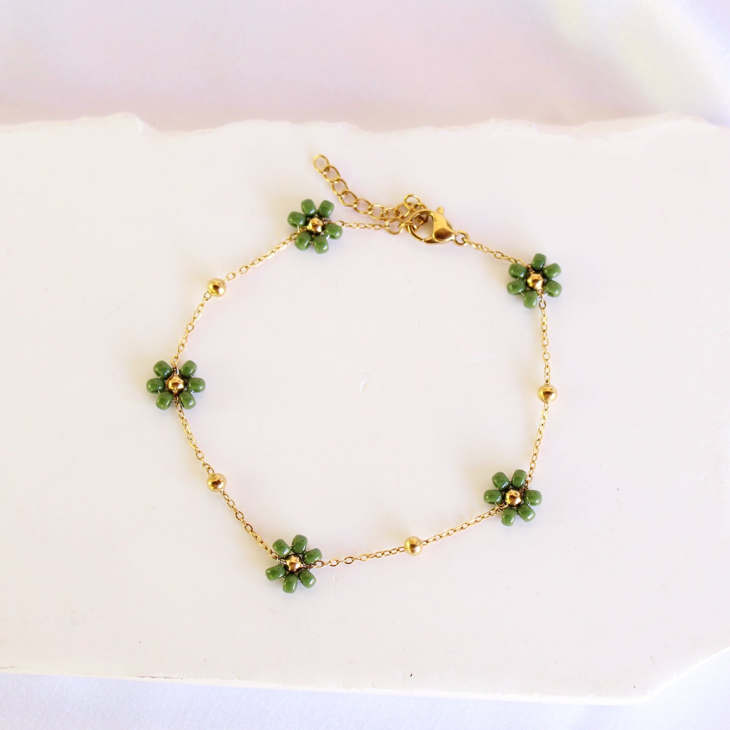 Beaded Flower Dainty Bracelet