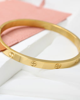 Lux Cross Bangle